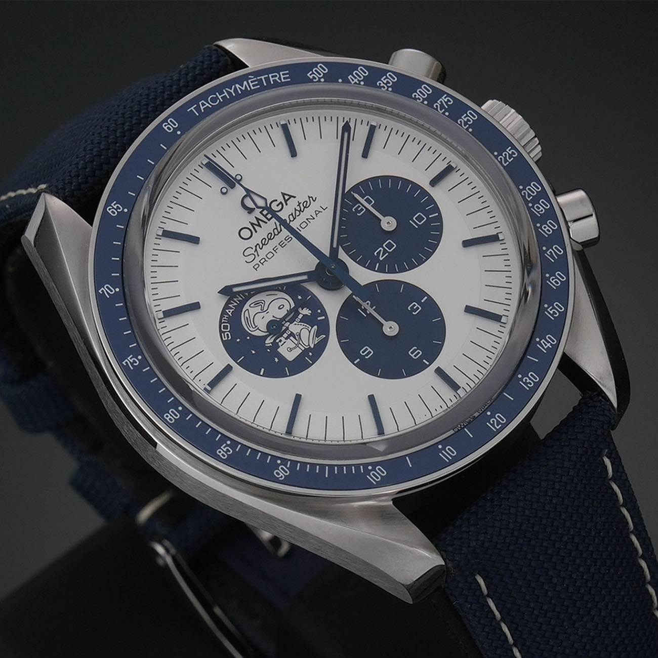 오메가 스피드마스터 크르노 실버 스누피 어워드 상세 이미지