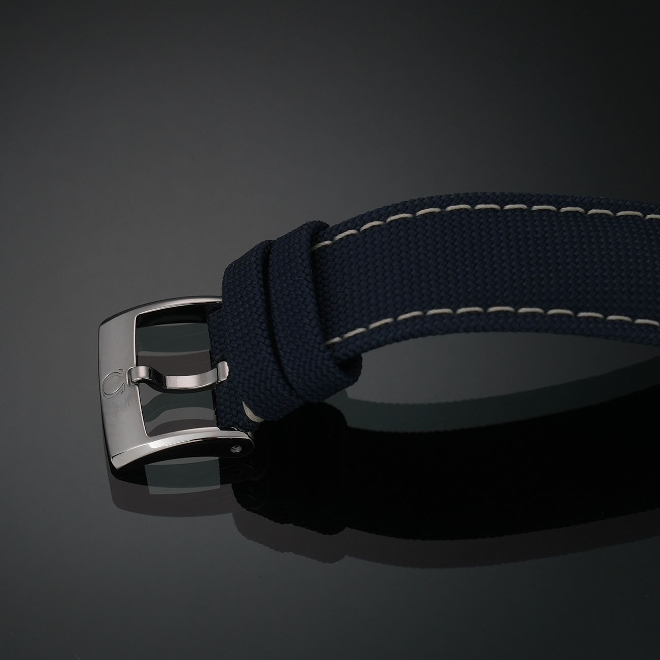 오메가 스피드마스터 크르노 실버 스누피 어워드 상세 이미지