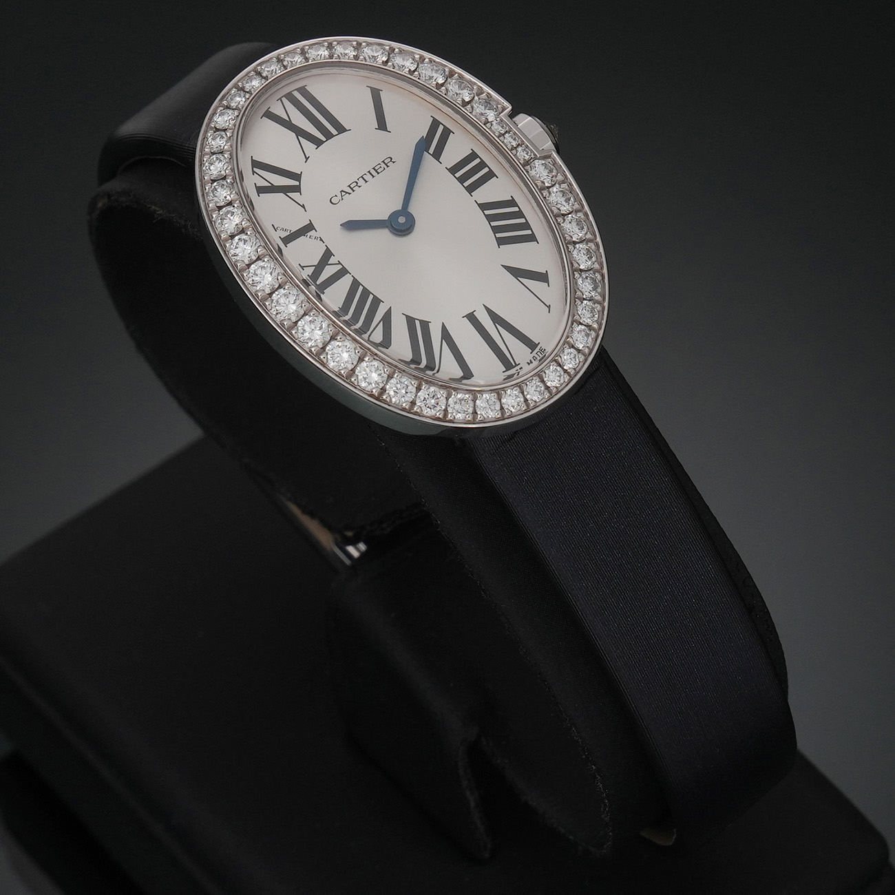 까르띠에 WB520008 베누아 스몰 다이아베젤 워치