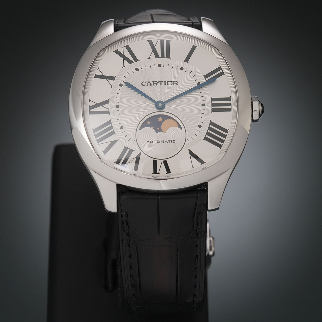 까르띠에 드라이브 라지 문페이즈