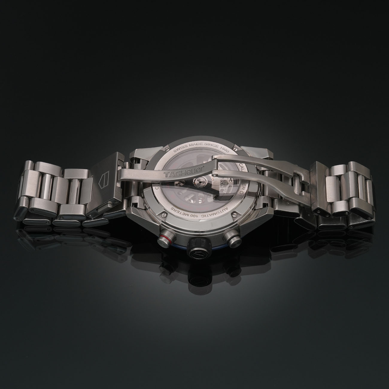 태그호이어 까레라 크로노 데이트 스켈레톤 상세 이미지