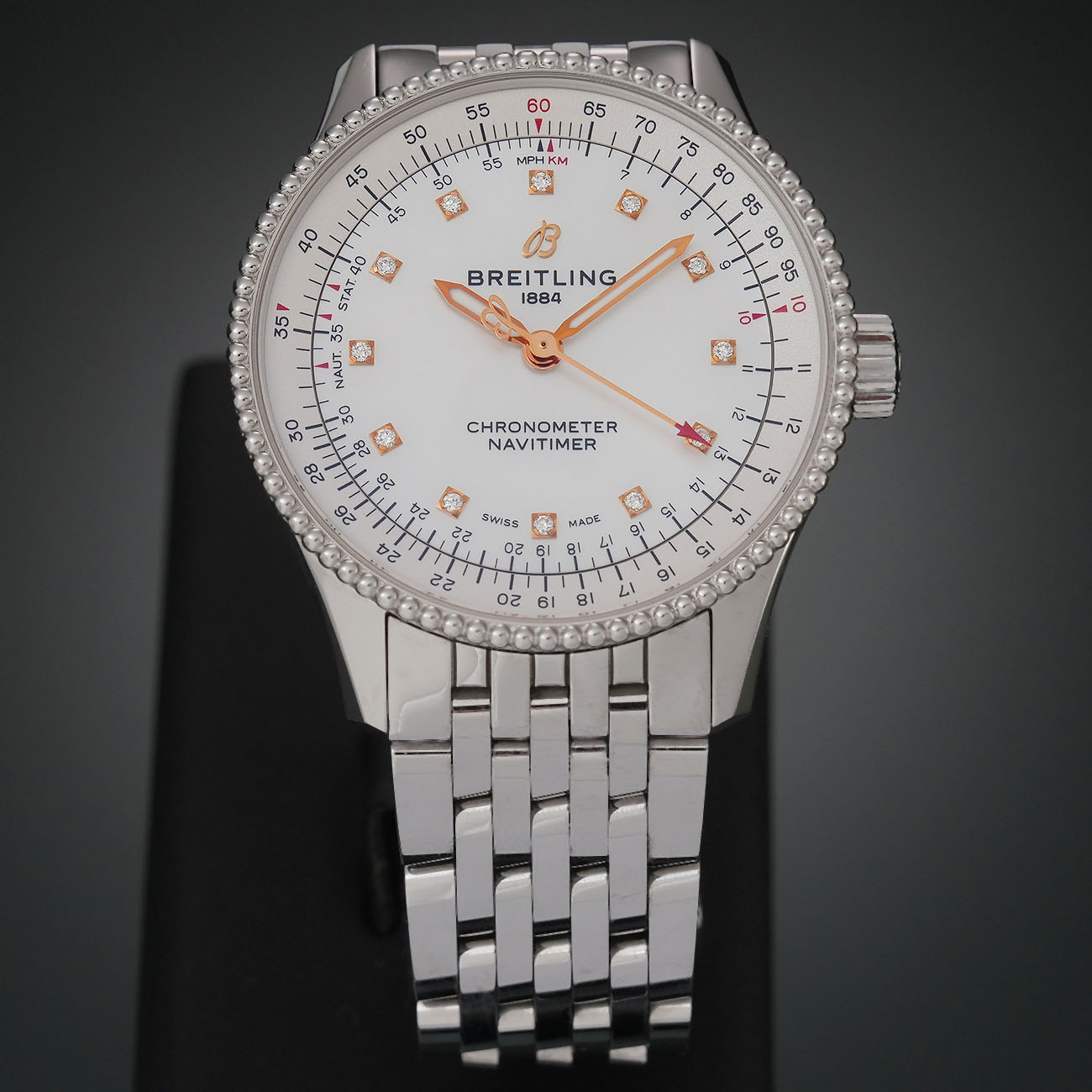 브라이틀링 네비타이머 오토매틱 상세 이미지