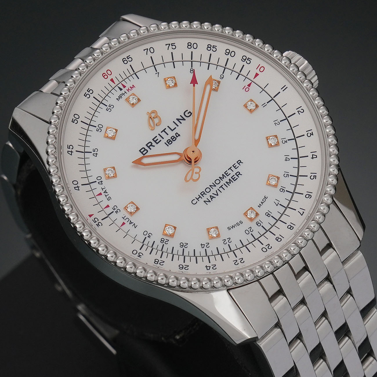 브라이틀링 네비타이머 오토매틱 상세 이미지