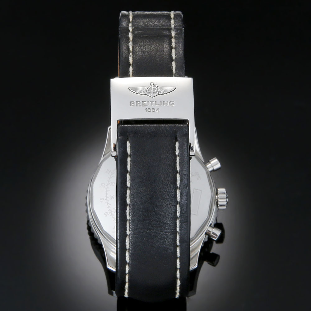 브라이틀링 네비타이머 크르노 상세 이미지