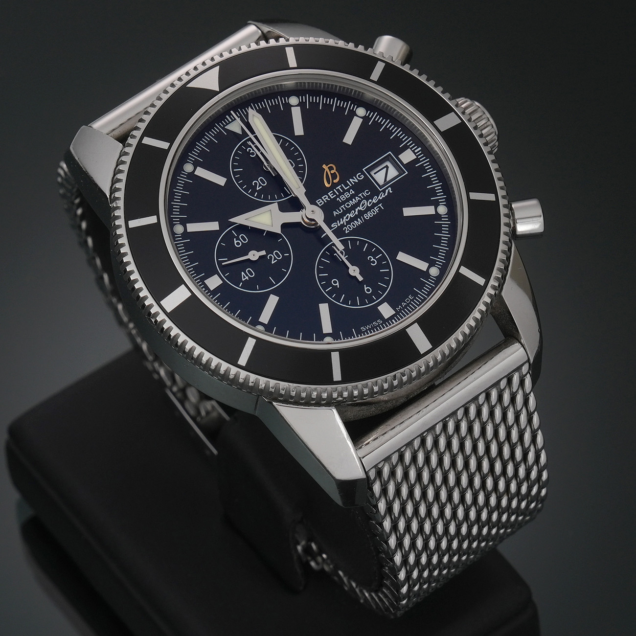 브라이틀링 수퍼오션 헤리지티 크로노 상세 이미지