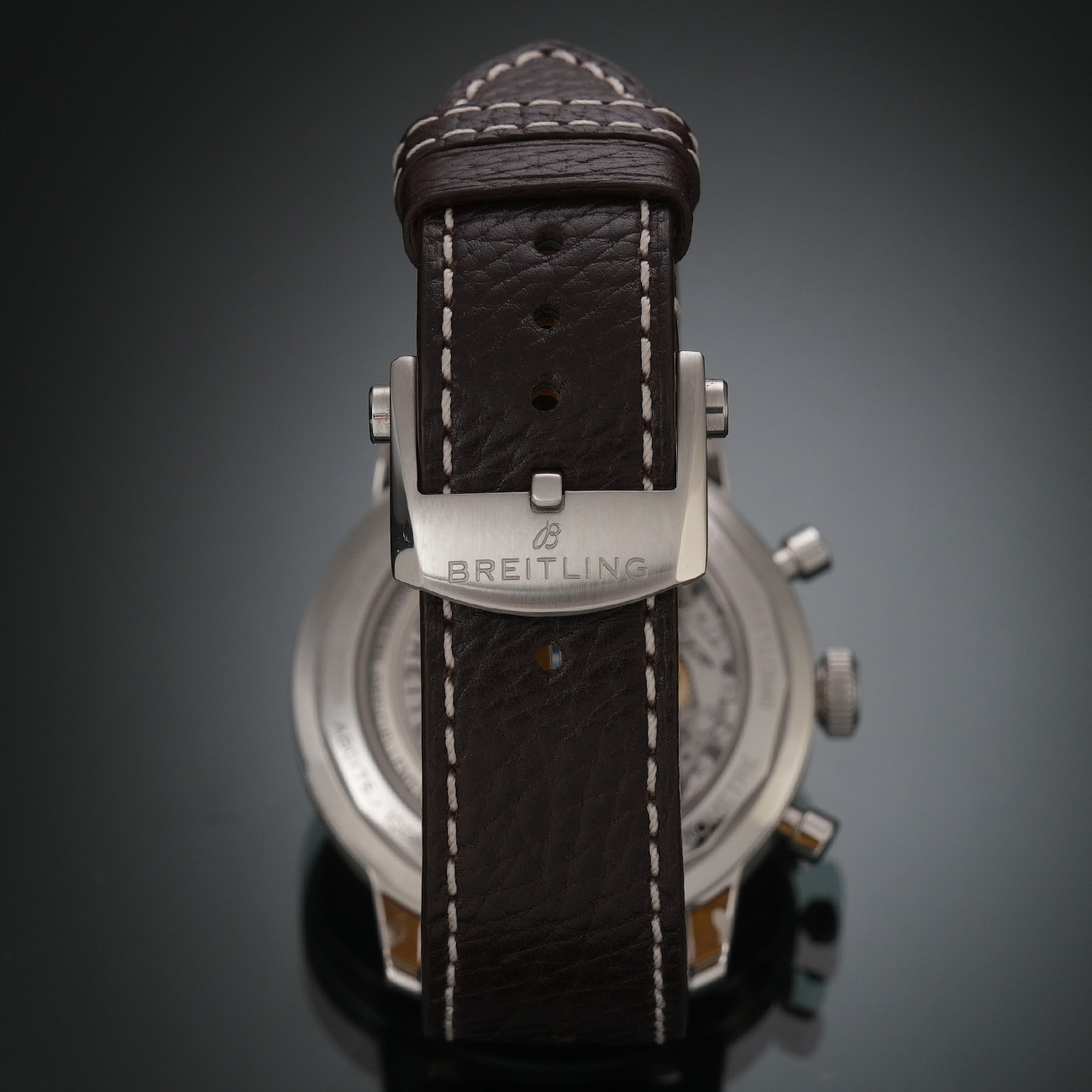 브라이틀링 B01 탑타임 쉘비 코브라 상세 이미지