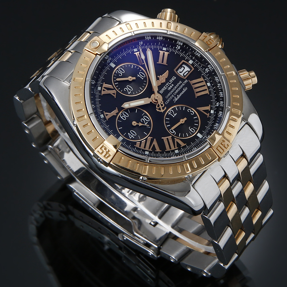 브라이틀링 크로노맷 에볼루션 상세 이미지