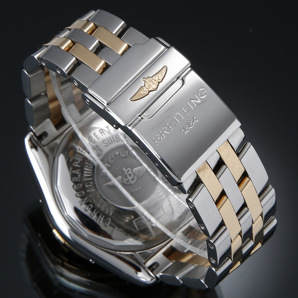 브라이틀링 크로노맷 에볼루션 상세 이미지